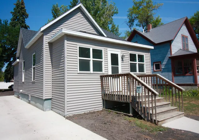 2nd image of 518 Andrews Ave, Breckenridge, MN 56520 | MLS# 7132731