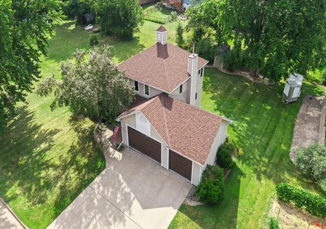 Photo 3 of Sale Pending at 343 5th St S, Delano, MN 55328 | MLS# 7132741 | Listing updated on 2026-09-04