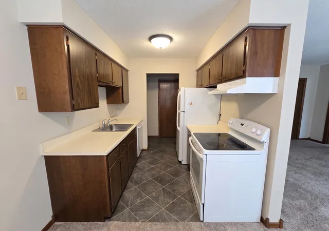 4th image of 907 11Th Ave S #7, Hopkins, MN 55343 | MLS# 7132756