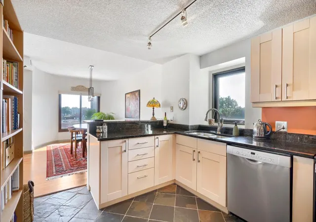 Photo 4 of Condo for sale at 3145 Dean Ct #505, Minneapolis, MN 55416 | MLS# 7132768 | Listing updated on 2026-09-06