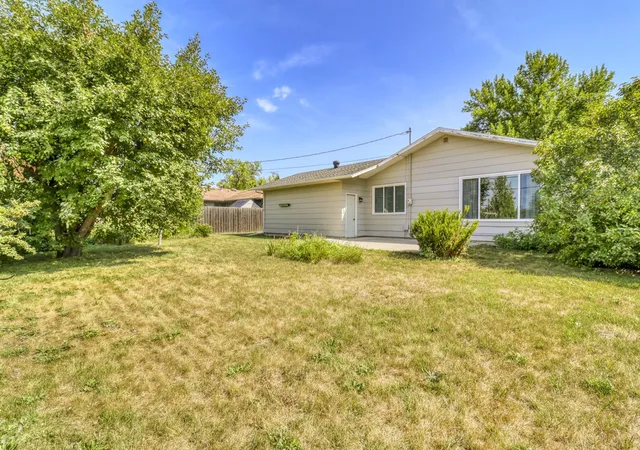 46th image of 2307 11th St S, Fargo, ND 58103 | MLS# 7132782