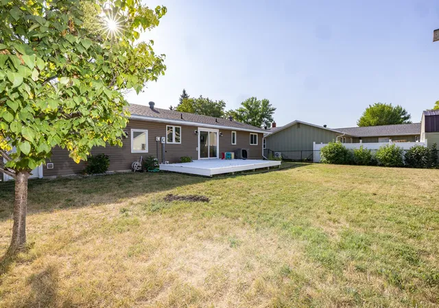 Photo 2 of Sale Pending at 312 3rd Ave E, Halstad, MN 56548 | MLS# 7132810 | Listing updated on 2026-09-16