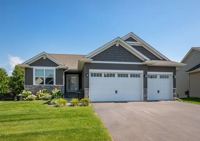 Photo 1 of Single family home for sale at 481 Paradise Dr Se, Saint Michael, MN 55376 | MLS# 7132811 | Listing updated on 2026-09-08