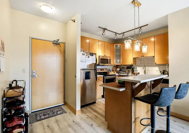 Photo 3 of Condo for sale at 2600 University Ave Se #210, Minneapolis, MN 55414 | MLS# 7132834 | Listing updated on 2026-08-27