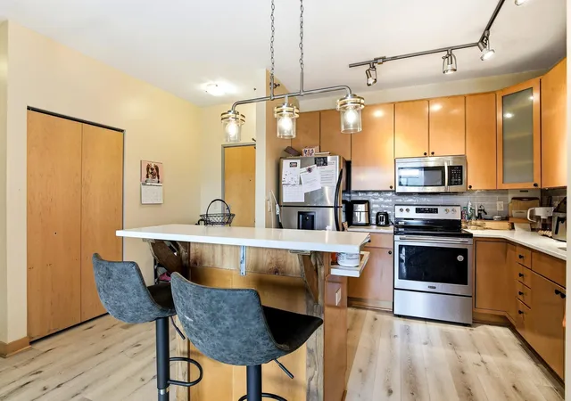 Photo 4 of Condo for sale at 2600 University Ave Se #210, Minneapolis, MN 55414 | MLS# 7132834 | Listing updated on 2026-08-27