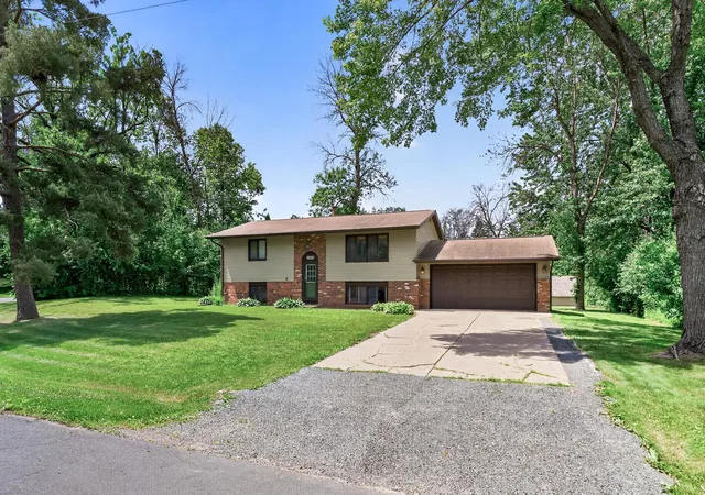 Photo 2 of Single family home for sale at 21306 Heath Ave N, Forest Lake, MN 55025 | MLS# 7132849 | Listing updated on 2026-09-19