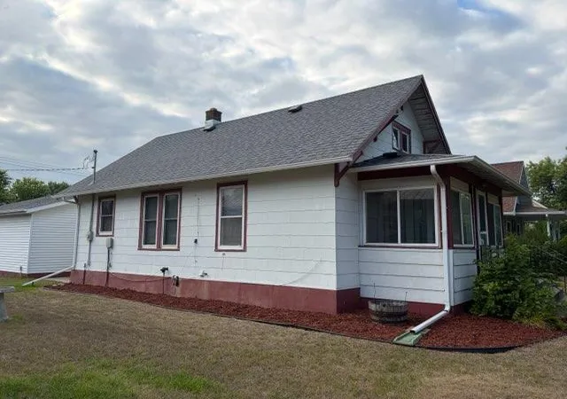 Photo 2 of Single family home for sale at 209 6th St Se, Barnesville, MN 56514 | MLS# 7132864 | Listing updated on 2026-08-28
