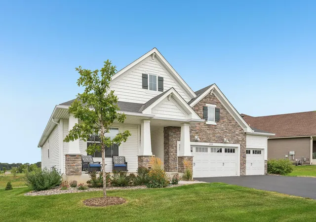 Photo 2 of Single family home for sale at 6209 Inspire Ave S, Cottage Grove, MN 55016 | MLS# 7132868 | Listing updated on 2026-09-22