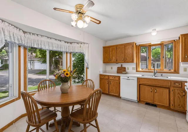 Photo 2 of Single family home for sale at 14116 Essex Ln, Apple Valley, MN 55124 | MLS# 7132873 | Listing updated on 2026-09-16