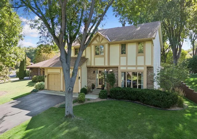 Photo 1 of Single family home for sale at 10001 Chowen Ave S, Minneapolis, MN 55431 | MLS# 7132875 | Listing updated on 2026-10-09