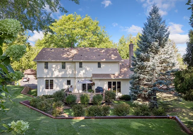 Photo 2 of Single family home for sale at 10001 Chowen Ave S, Minneapolis, MN 55431 | MLS# 7132875 | Listing updated on 2026-10-09