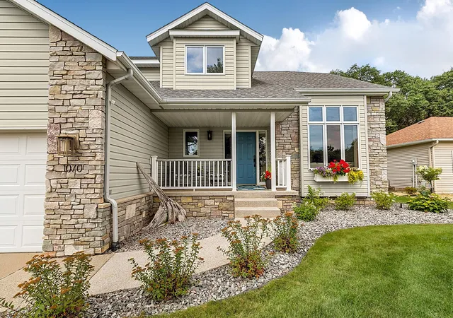 Photo 2 of Single family home for sale at 1070 Sunwood Park Ln, Waite Park, MN 56387 | MLS# 7132879 | Listing updated on 2026-10-07