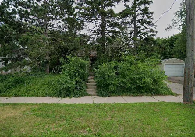 Photo 1 of Sale Pending at 2317 E 34th Street, Minneapolis, MN 55406 | MLS# 7132916 | Listing updated on 2026-09-03