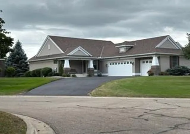 image of 9779 Wedgewood Cir, Woodbury, MN 55125 | MLS# 7132919