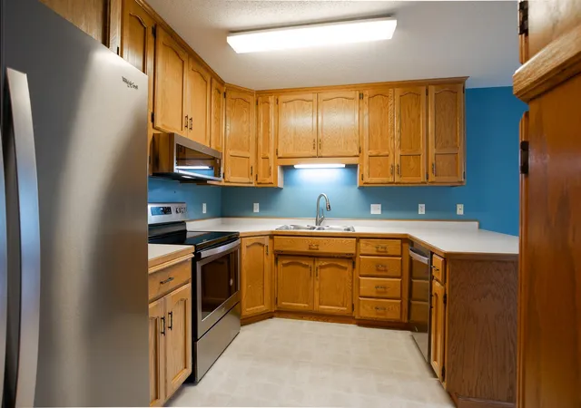 Photo 4 of Townhouse for sale at 2733 26Th Street Cir S, Moorhead, MN 56560 | MLS# 7132930 | Listing updated on 2026-10-19