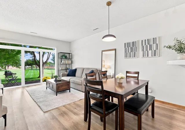 Photo 3 of Single family home for sale at 789 Providence Dr, Shakopee, MN 55379 | MLS# 7132947 | Listing updated on 2026-09-03