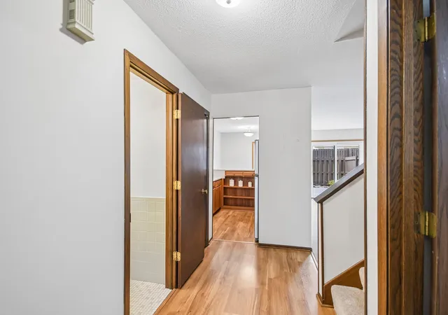 4th image of 1748 Mcknight Rd N #24, Maplewood, MN 55109 | MLS# 7132953