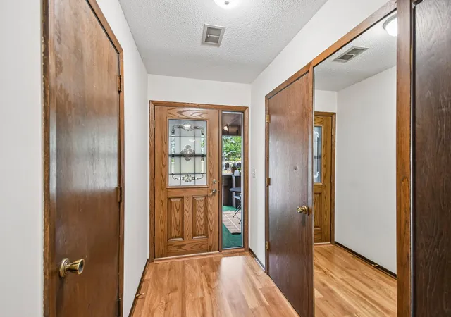 5th image of 1748 Mcknight Rd N #24, Maplewood, MN 55109 | MLS# 7132953