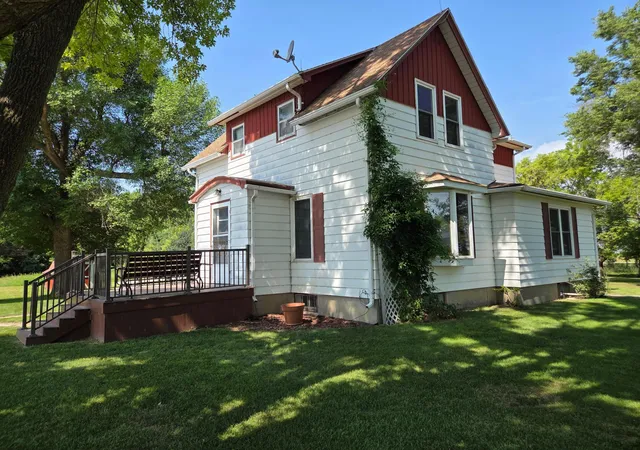 Photo 3 of Single family home for sale at 60713 150Th St, Chokio, MN 56221 | MLS# 7132956 | Listing updated on 2026-08-26