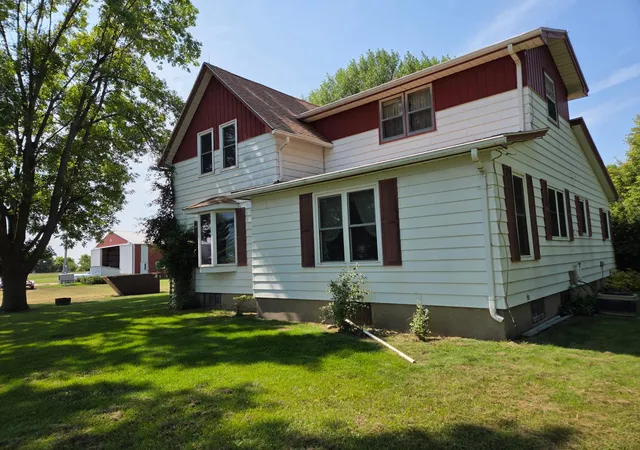 Photo 4 of Single family home for sale at 60713 150Th St, Chokio, MN 56221 | MLS# 7132956 | Listing updated on 2026-08-26