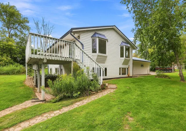 Photo 2 of Single family home for sale at 20046 Hillside Dr, Corcoran, MN 55374 | MLS# 7132963 | Listing updated on 2026-10-02