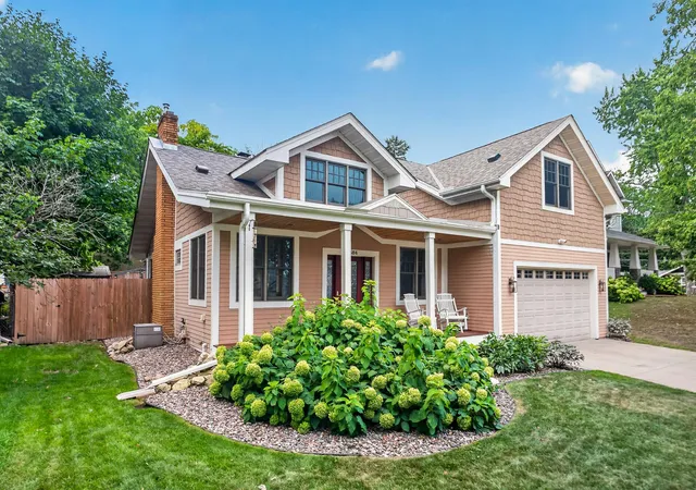 Photo 1 of Sale Pending at 2584 S Shore Blvd, White Bear Twp, MN 55110 | MLS# 7132968 | Listing updated on 2026-09-03