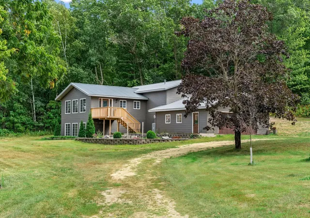 Photo 2 of Single family home for sale at N10180 670th St, Wheeler, WI 54772 | MLS# 7132975 | Listing updated on 2026-09-28