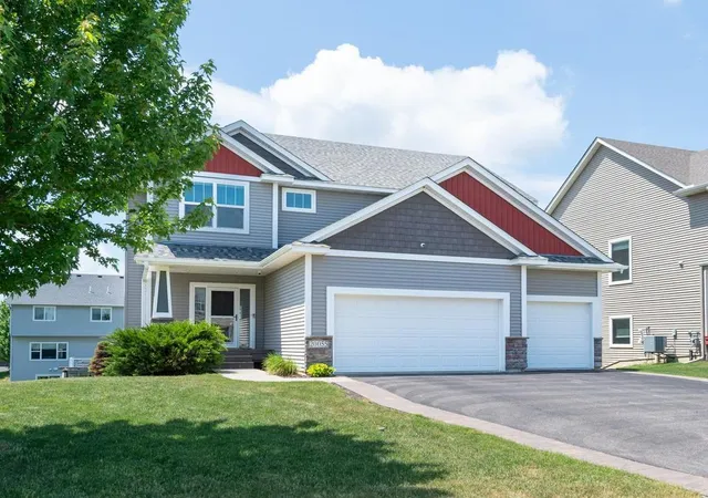 1st image of 20055 Harness Ave, Lakeville, MN 55044 | MLS# 7132984