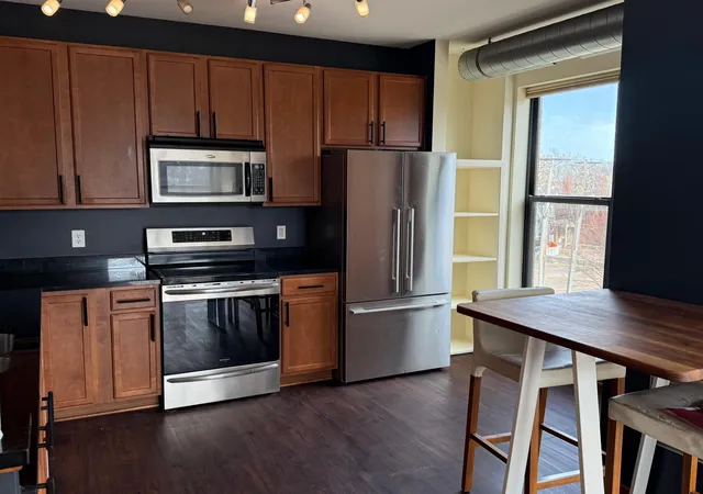 3rd image of 15 E Franklin Ave E #332, Minneapolis, MN 55404 | MLS# 7132993