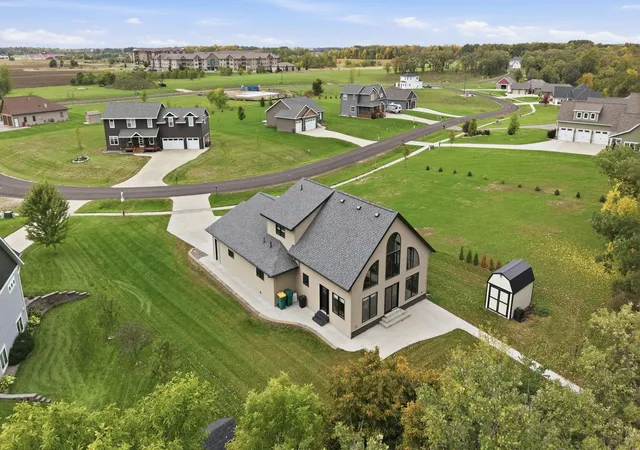 Photo 3 of Single family home for sale at 4625 Redbird Ln SE, Alexandria, MN 56308 | MLS# 7133004 | Listing updated on 2026-10-06
