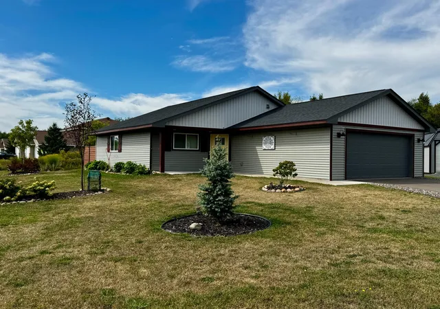 Photo 54 of Single family home for sale at 1302 Greentree Dr, Saint Croix Falls, WI 54024 | MLS# 7133008 | Listing updated on 2026-09-07
