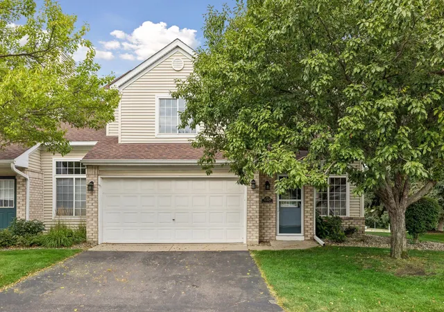 Photo 1 of Single family home for sale at 15329 Greenhaven Ln #101, Burnsville, MN 55306 | MLS# 7133012 | Listing updated on 2026-08-28