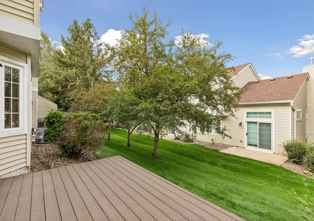 Photo 32 of Single family home for sale at 15329 Greenhaven Ln #101, Burnsville, MN 55306 | MLS# 7133012 | Listing updated on 2026-08-28