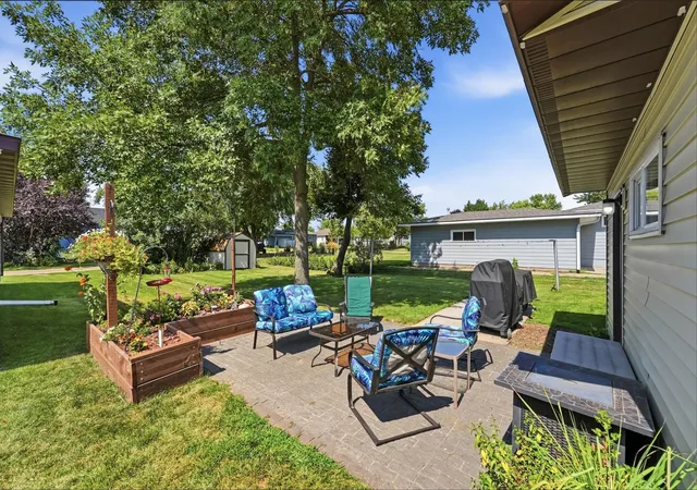 Photo 3 of Sale Pending at 409 Main St N, Sauk Centre, MN 56378 | MLS# 7133035 | Listing updated on 2026-10-06