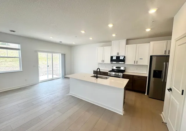 3rd image of 214 Huntington Dr, Waconia, MN 55387 | MLS# 7133041