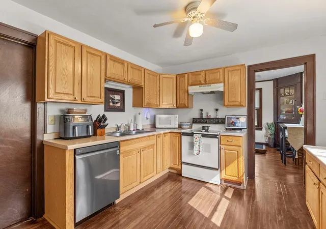 Photo 3 of House for sale at 13125 Sylvan Ave, Lindstrom, MN 55045 | MLS# 7133048 | Listing updated on 2026-08-31