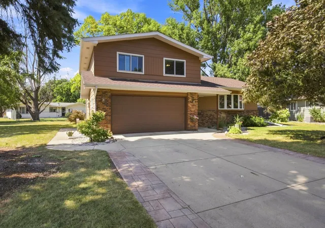 Photo 1 of Sale Pending at 2323 19 1/2 St S, Moorhead, MN 56560 | MLS# 7133056 | Listing updated on 2026-08-28