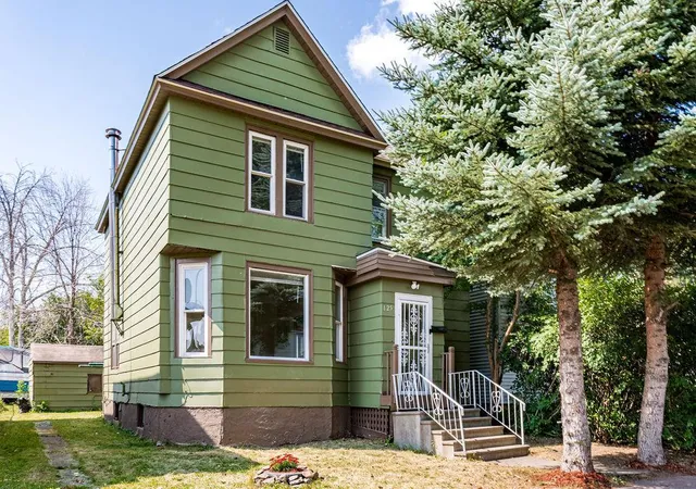 1st image of 125 N 28th Ave W, Duluth, MN 55806 | MLS# 7133079