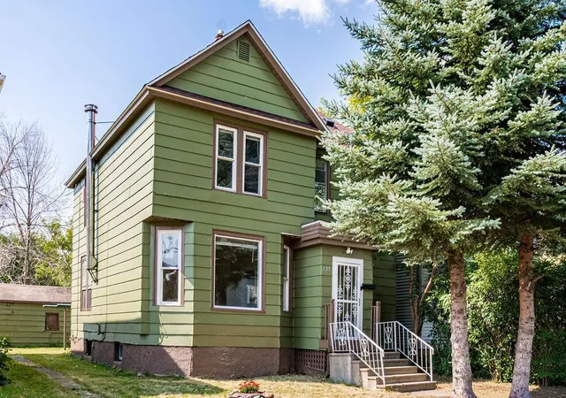 2nd image of 125 N 28th Ave W, Duluth, MN 55806 | MLS# 7133079