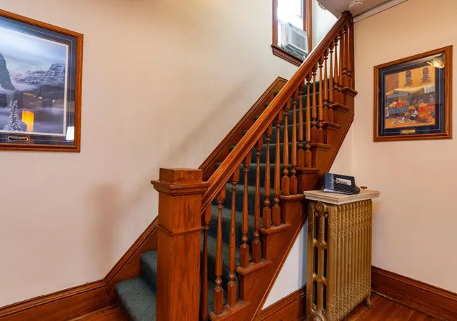 Photo 4 of Single family home for sale at 1226 Albemarle St, Saint Paul, MN 55117 | MLS# 7133121 | Listing updated on 2026-09-15