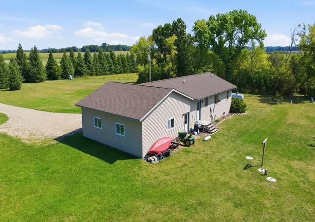 5th image of 26129 294Th St, Browerville, MN 56438 | MLS# 7133129