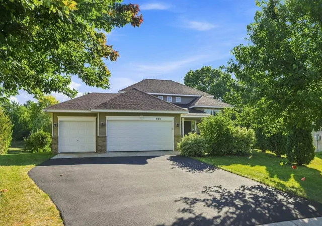 Photo 2 of Single family home for sale at 563 Summit Ave, Dundas, MN 55019 | MLS# 7133131 | Listing updated on 2026-09-13