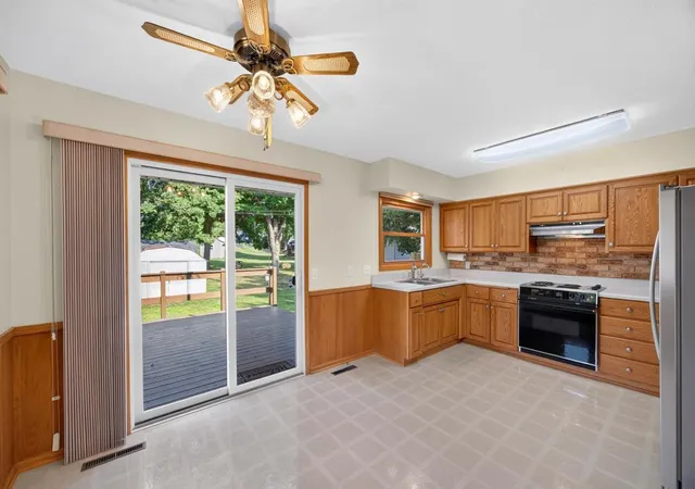 Photo 4 of Sale Pending at 2817 15Th Ave Nw, Rochester, MN 55901 | MLS# 7133162 | Listing updated on 2026-09-16
