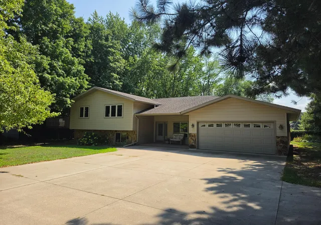 1st image of 8311 County Road 6, Rockville, MN 56301 | MLS# 7133181