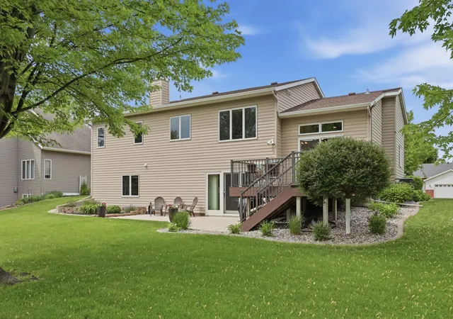 Photo 3 of Sale Pending at 2608 25Th Ave S, Fargo, ND 58103 | MLS# 7133212 | Listing updated on 2026-10-28