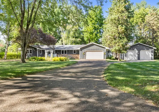 5th image of 240 Pine Cir, Annandale, MN 55302 | MLS# 7133222