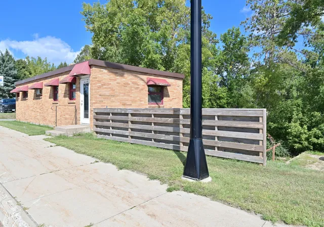Photo 2 of Multi family home for sale at 420 S Pokegama Ave, Grand Rapids, MN 55744 | MLS# 7133242 | Listing updated on 2026-09-10