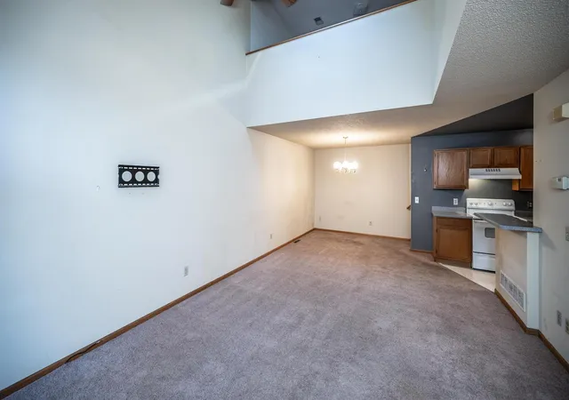 Photo 4 of Single family home for sale at 13826 Granada Way, Saint Paul, MN 55124 | MLS# 7133267 | Listing updated on 2026-09-02