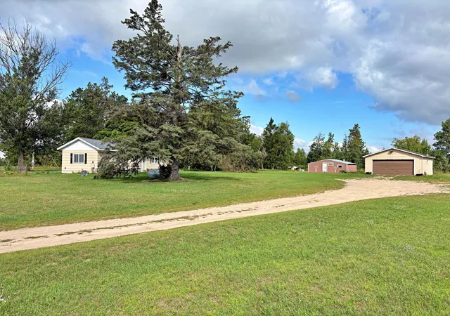 Photo 1 of Single family home for sale at 15634 318Th St, Menahga, MN 56464 | MLS# 7133292 | Listing updated on 2026-08-28