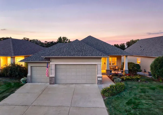 Photo 1 of Single family home for sale at 1404 Beachcomber Blvd, Waconia, MN 55387 | MLS# 7133293 | Listing updated on 2026-09-06